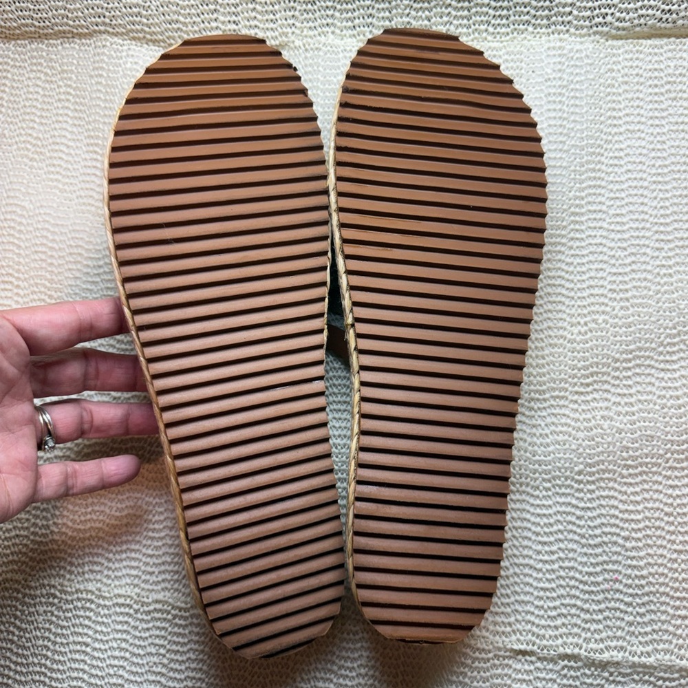 Reef Vista Carmen Flip-Flops - Women's size 11 - Picture 10 of 12